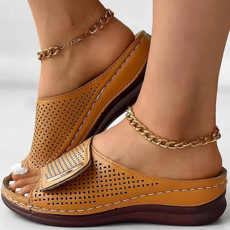 Joanna - Classic Urban Sandals