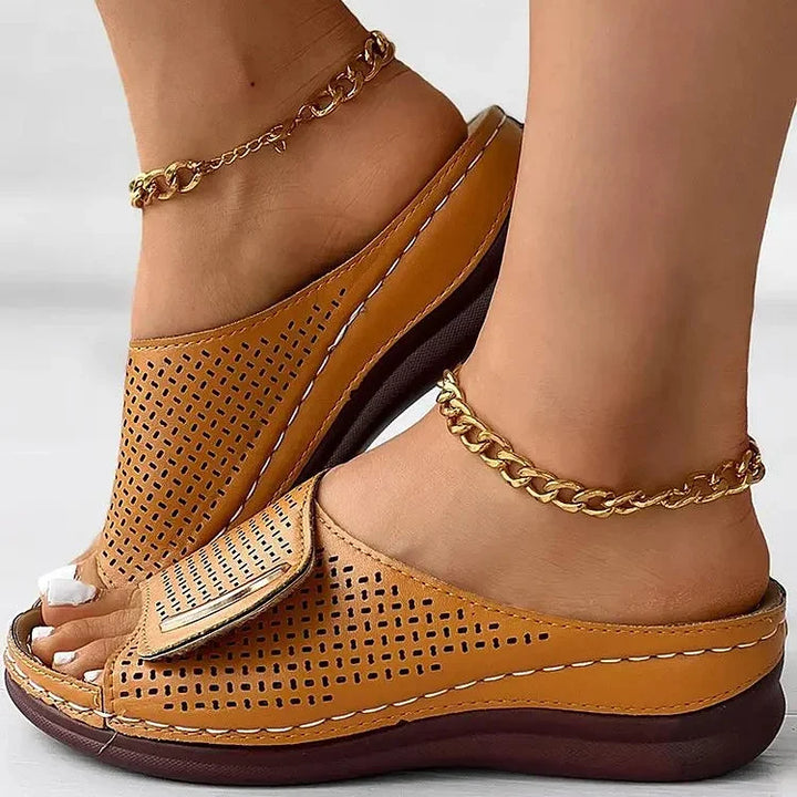 Joanna - Classic Urban Sandals