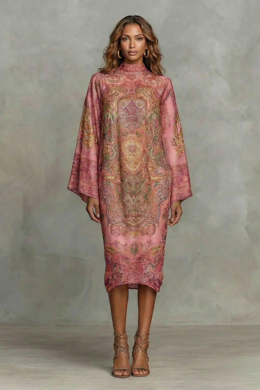 Marélienne – Baroque floral motif – Kimono midi dress