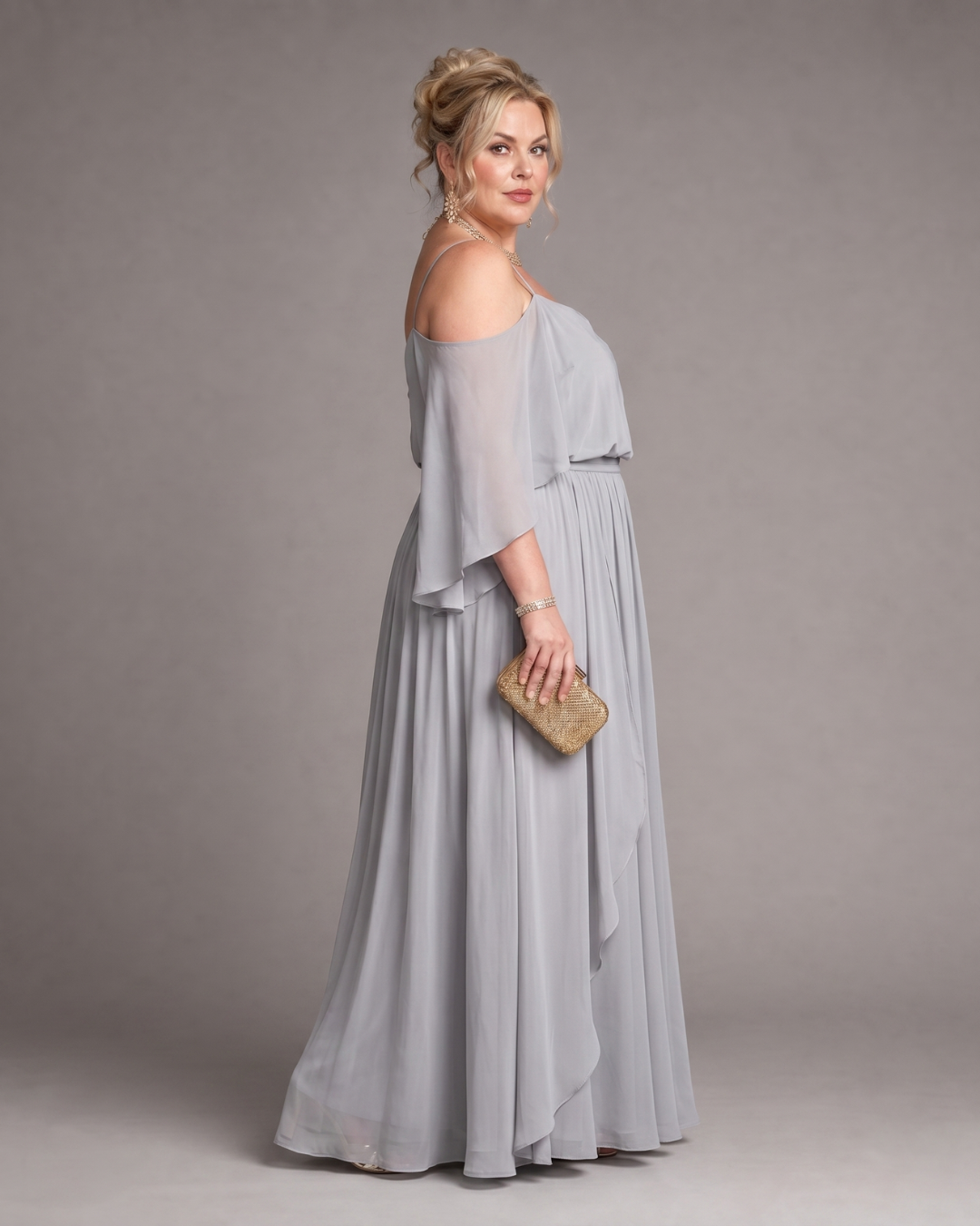 Aurevina | Off-Shoulder Top and Flowy Maxi Skirt Set