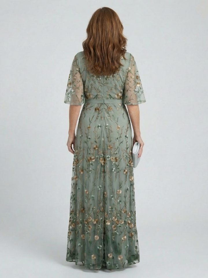 Selora | Floral Halter Neck Maxi Dress