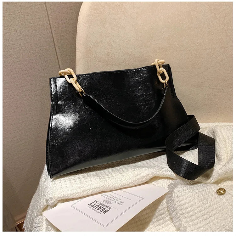 Elegant Soft Leather Shoulder Bag | Trendy Large-Capacity Bag