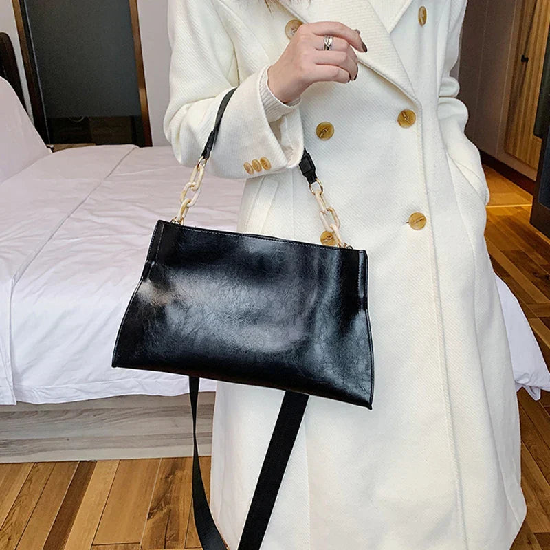 Elegant Soft Leather Shoulder Bag | Trendy Large-Capacity Bag