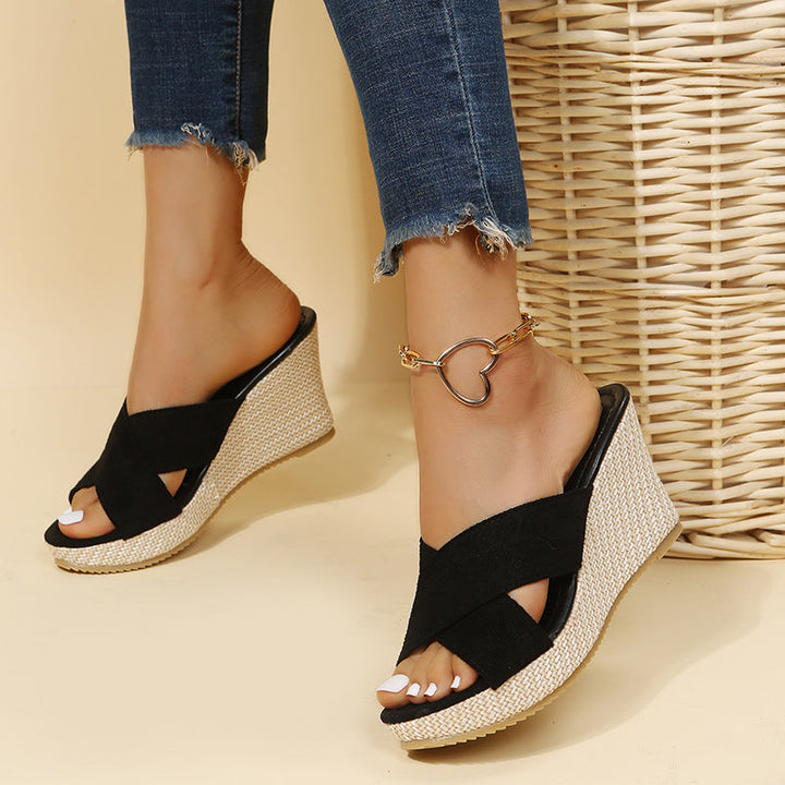 Carla - Relaxed Wedge Sandals