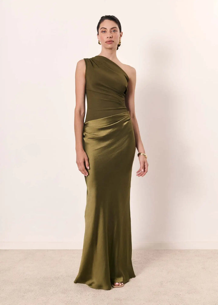 Stella & Grace™ | Maxi Dress with Satin Tail