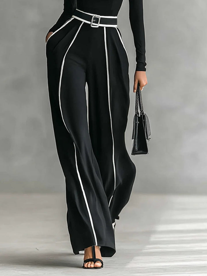 Vera™ | Elegant Set with Contrast Details